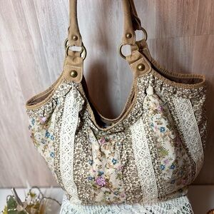 Floral Patchwork and Lace Shoulder Bag